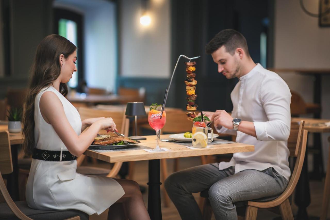 Hotel Gabriella Tapolca Ngoại thất bức ảnh